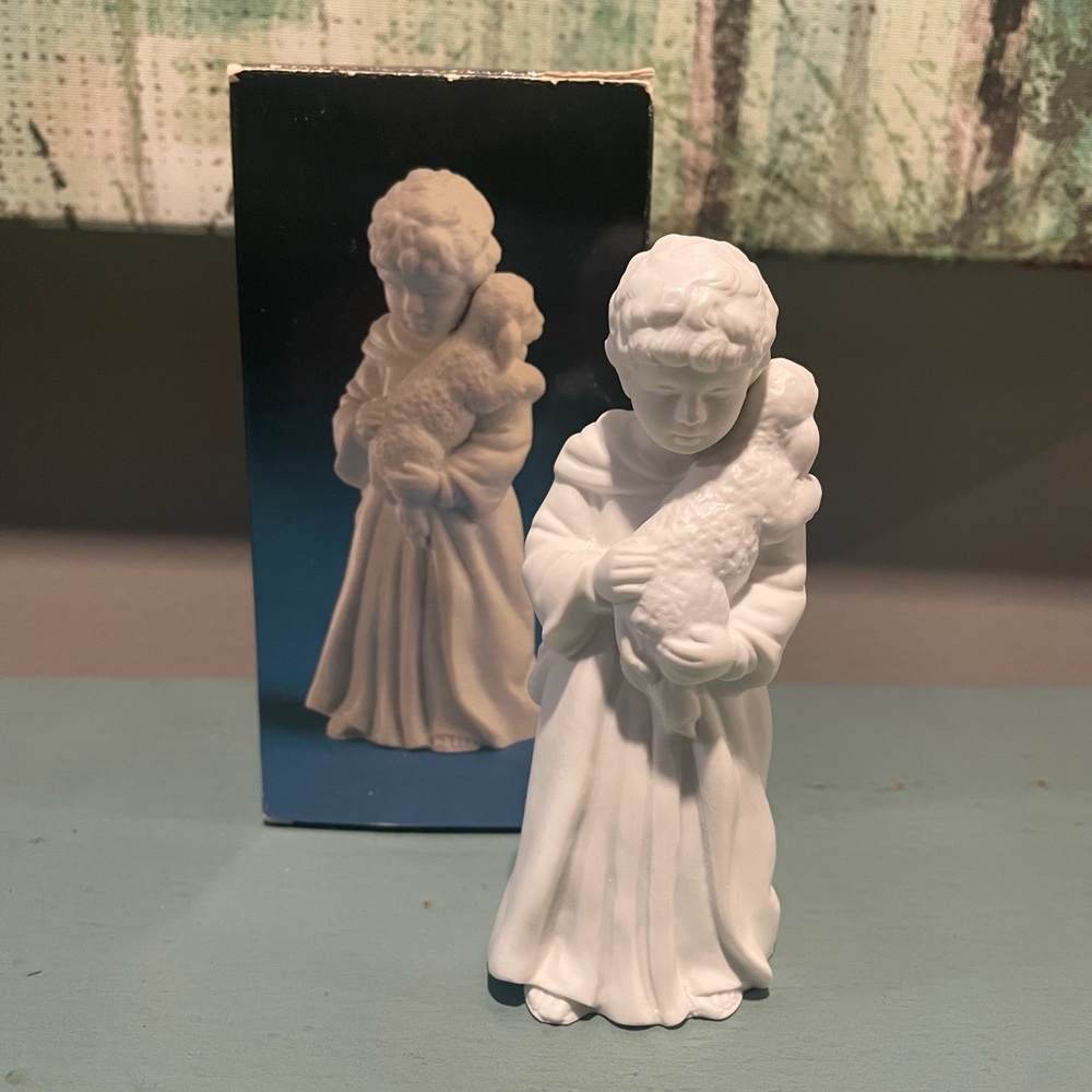 Vintage Avon Porcelain Nativity Collectibles Figurine *The Shepherd Boy*